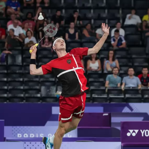 badminton-uniforms-578320-1766145848